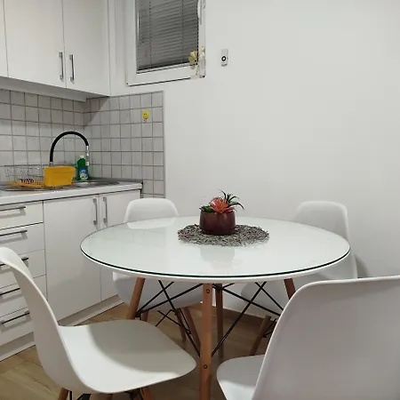 Cera Luxe Lägenhet Soko Banja